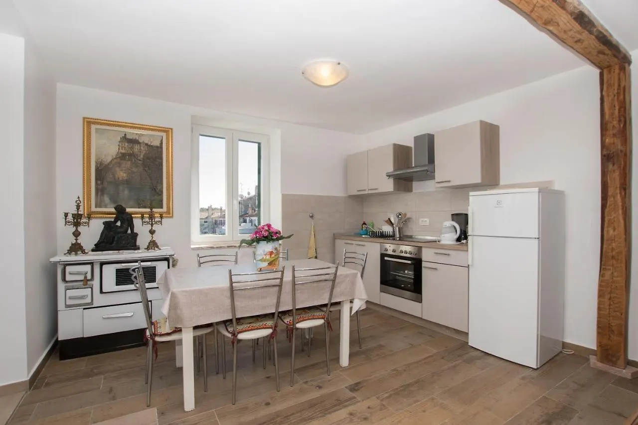 Historic Old Town Apartment With The Best View In Town Poreč